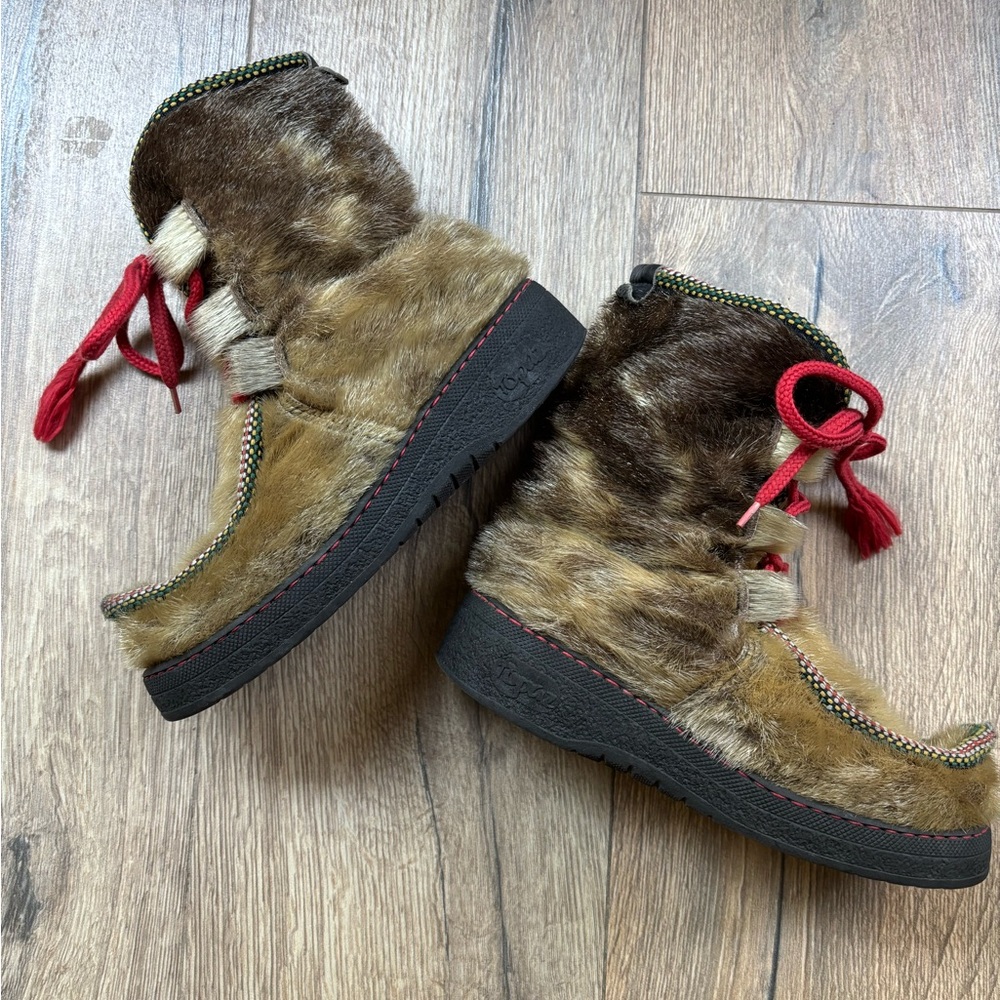 Norwegian Sámi Topaz Seal Fur Winter Boots Size 36 (US 5.5) Scandinavian Folk - Picture 4 of 16